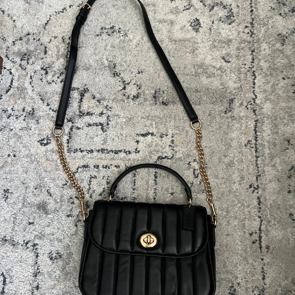 Black Quilted Crossbody Handbag with Gold Hardware